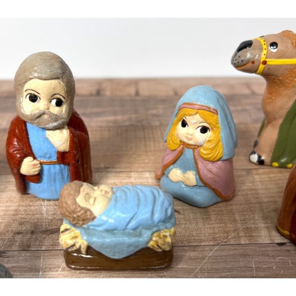 12-Piece Hand-Painted Pre-Cast Ceramic Nativity Set - Picture 4 of 9
